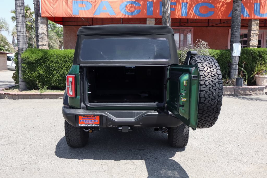 Used 2023 Ford Bronco Badlands AWD/4WD image 8
