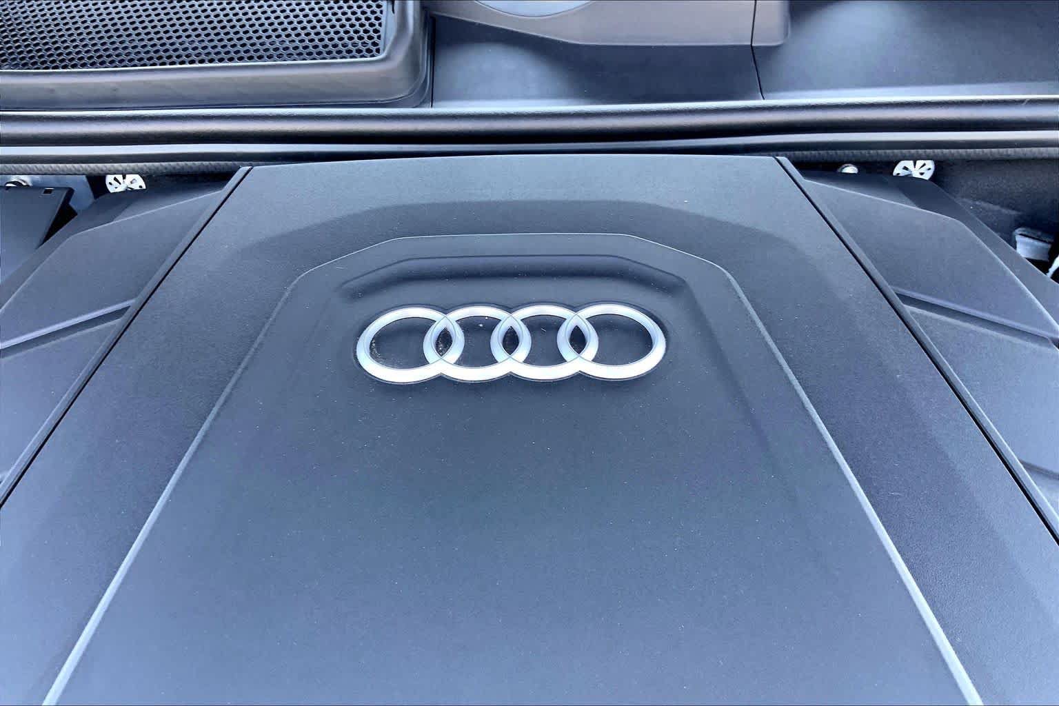 Used 2026 Audi Q7 3.0T Premium AWD/4WD image 30
