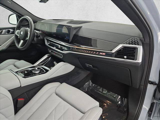 Used 2026 BMW X6 xDrive40i w/ Premium Package AWD/4WD image 26