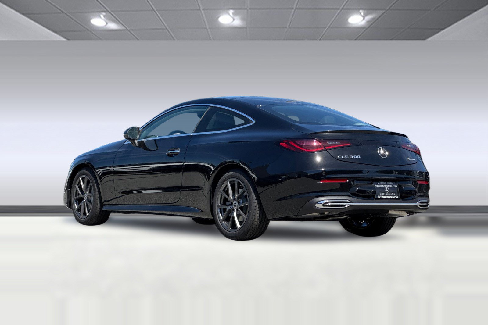 New 2027 Mercedes-Benz CLE 300 4MATIC Coupe image 3