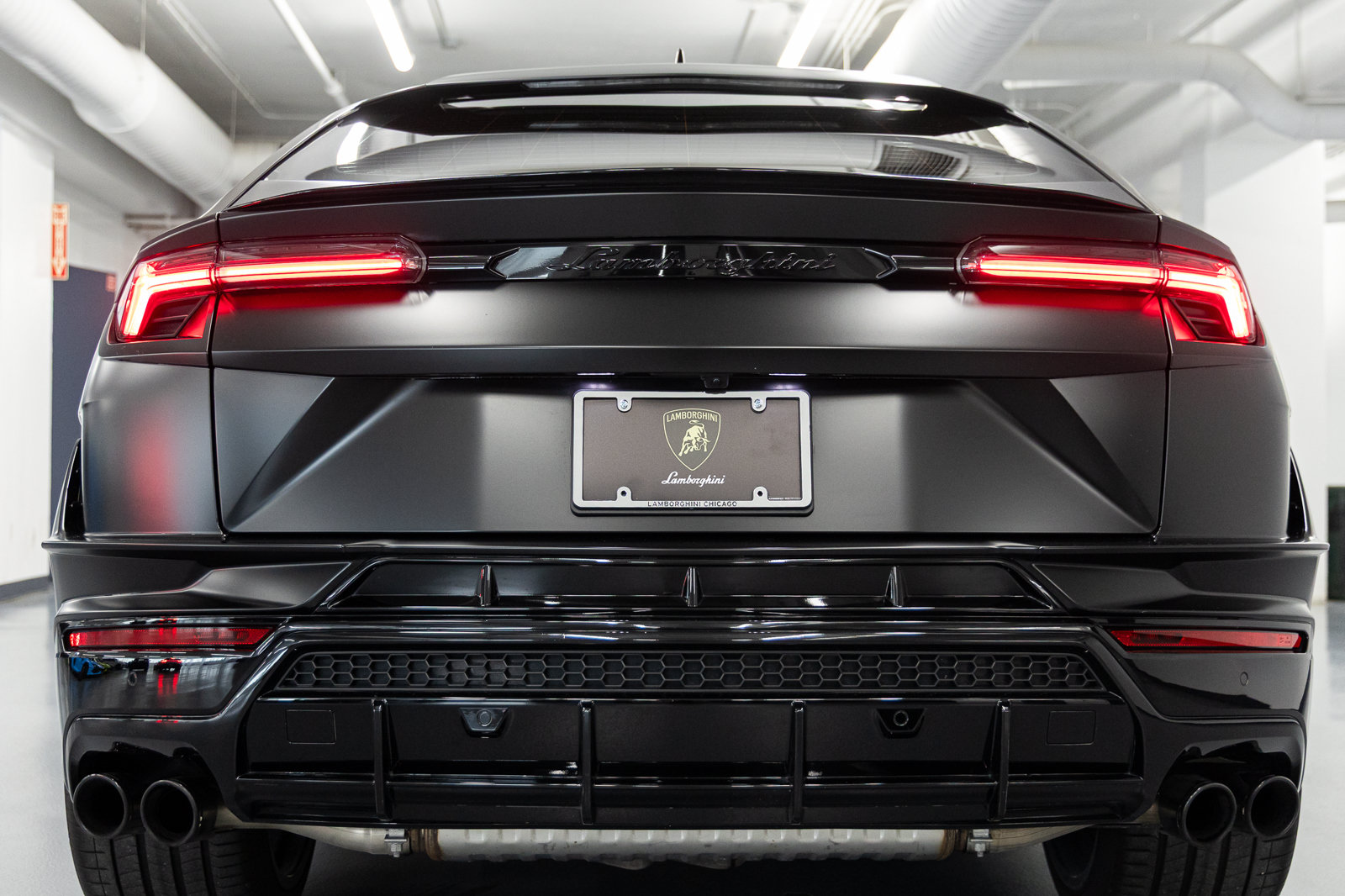 Used 2024 Lamborghini Urus S AWD/4WD image 22