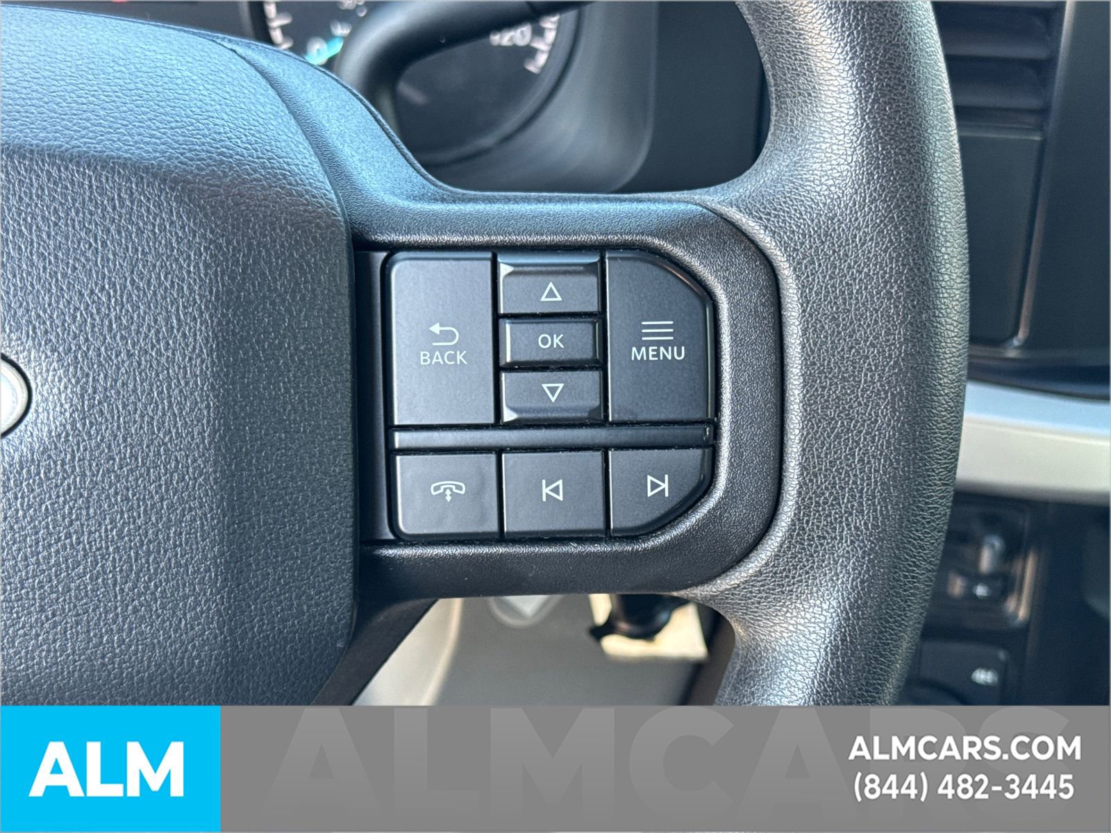 Used 2025 Ford F450 XLT w/ FX4 Off-Road Package image 29