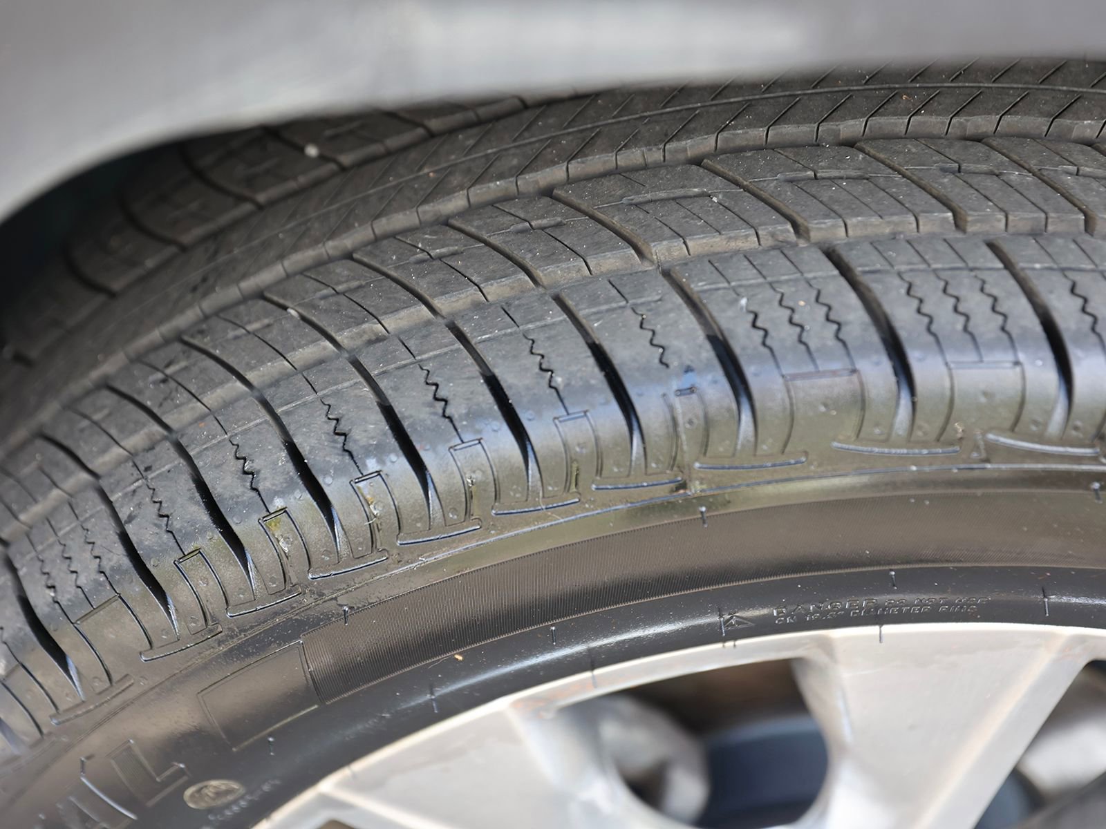 Used 2019 Toyota RAV4 XLE Premium w/ Cold Weather Package image 12