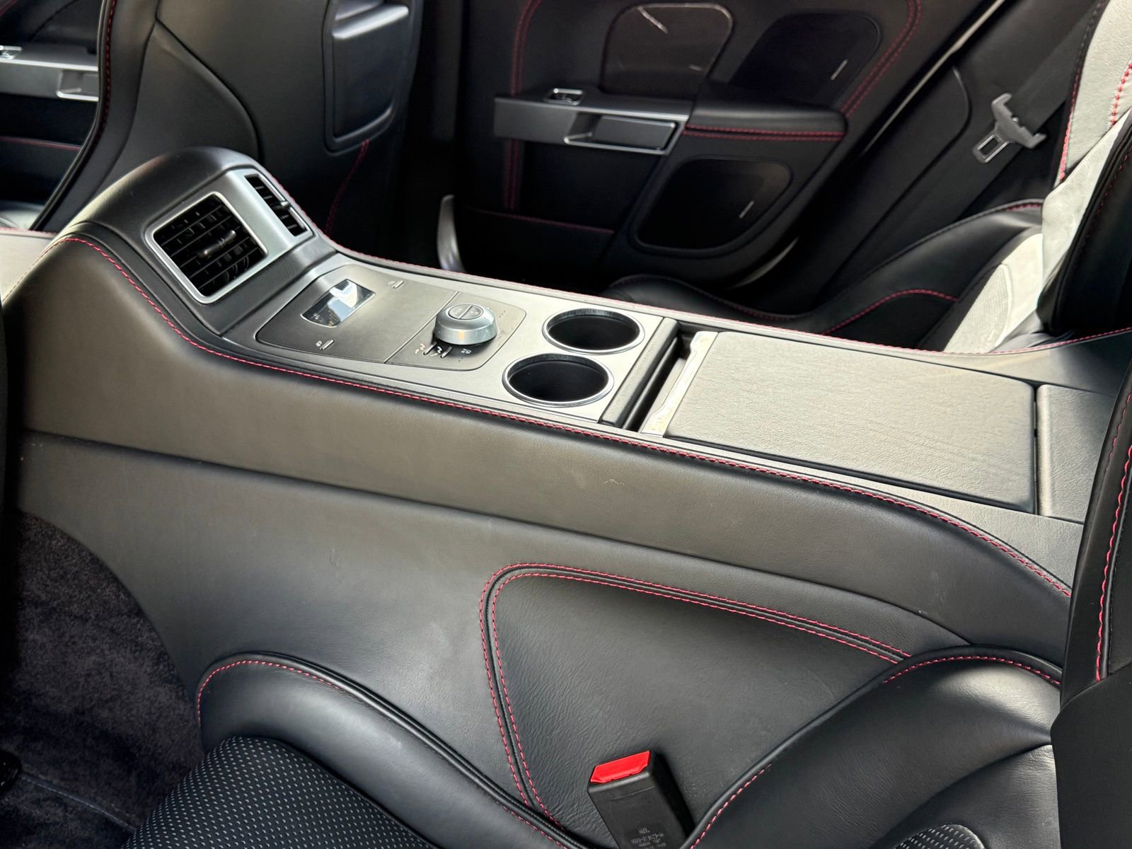 Used 2015 Aston Martin Rapide S RWD image 16