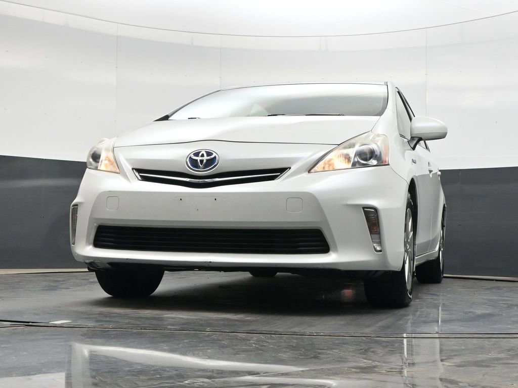 Used 2014 Toyota Prius V Three FWD image 28