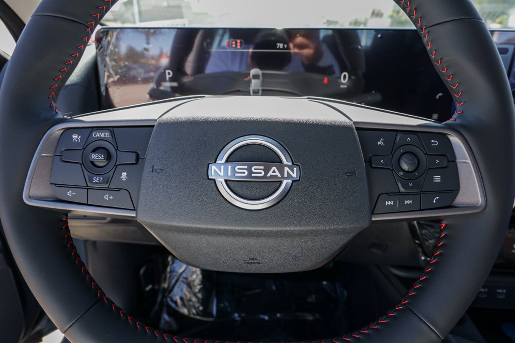 New 2027 Nissan Sentra SR FWD image 26