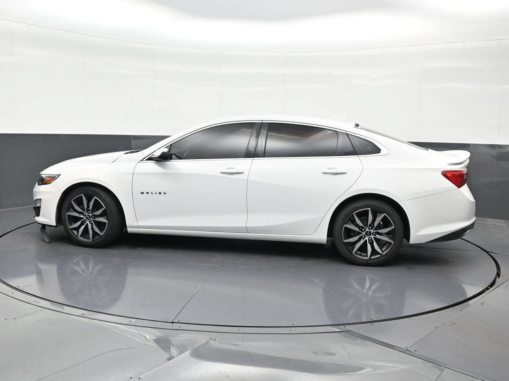 Used 2020 Chevrolet Malibu RS FWD image 2