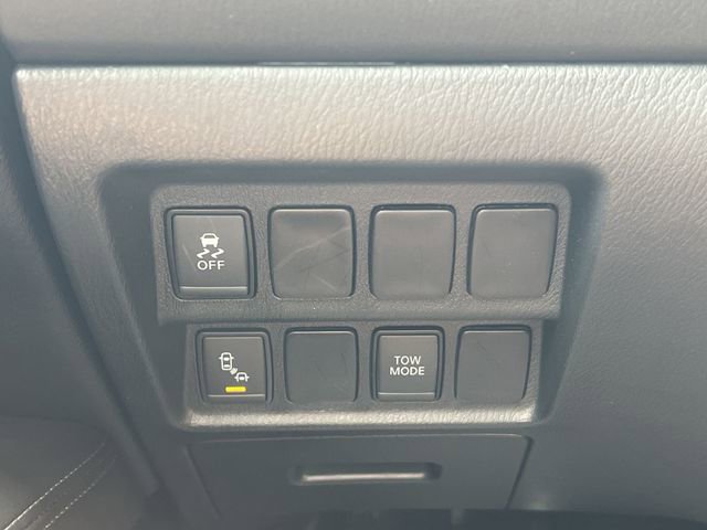 Used 2019 Nissan Pathfinder SV AWD/4WD image 31