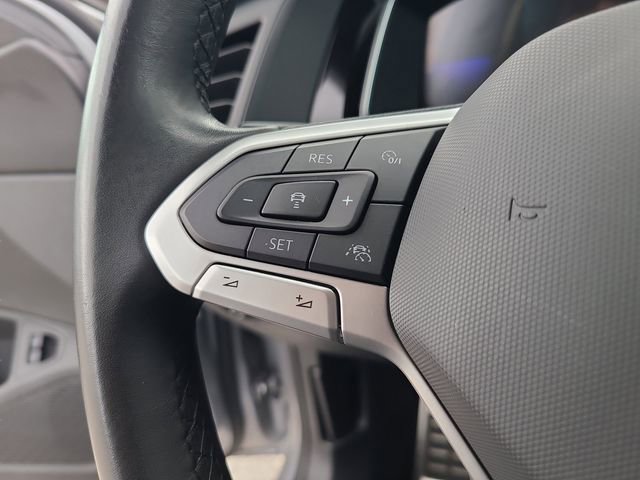 Used 2023 Volkswagen Jetta Sport image 24