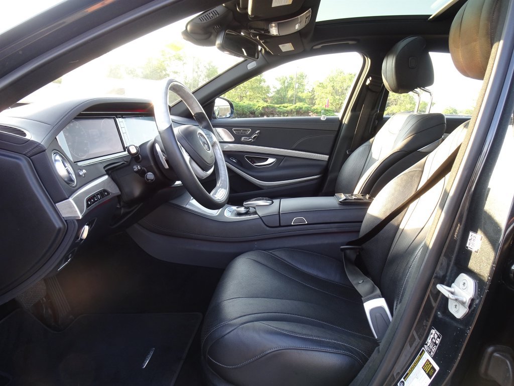 Used 2017 Mercedes-Benz S 550 4MATIC Sedan image 11