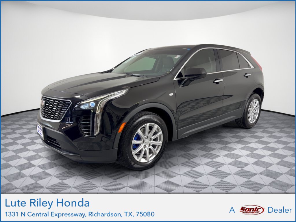 Used 2022 Cadillac XT4 Luxury w/ Cold Weather Package