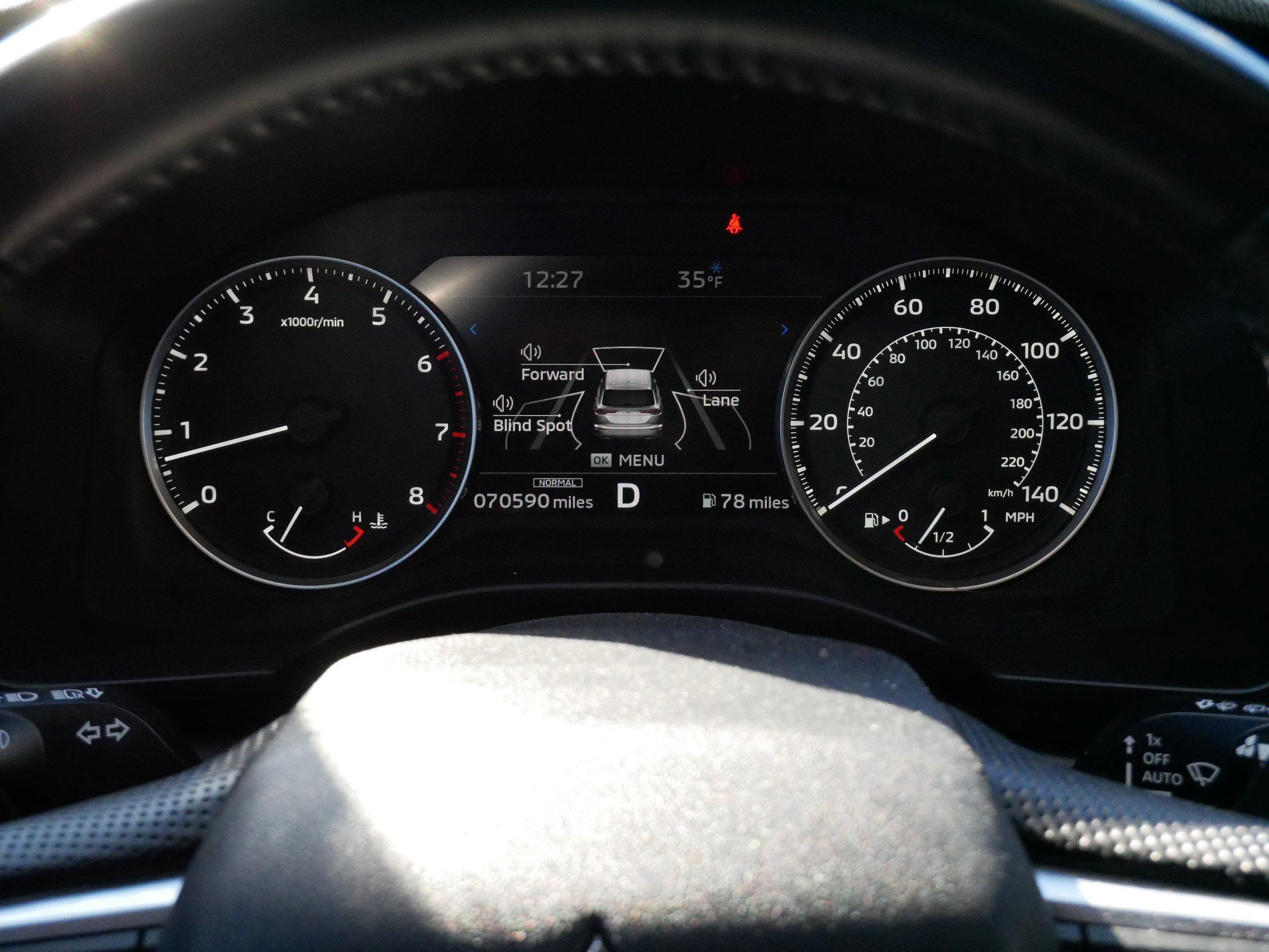 Used 2023 Mitsubishi Outlander SE image 21