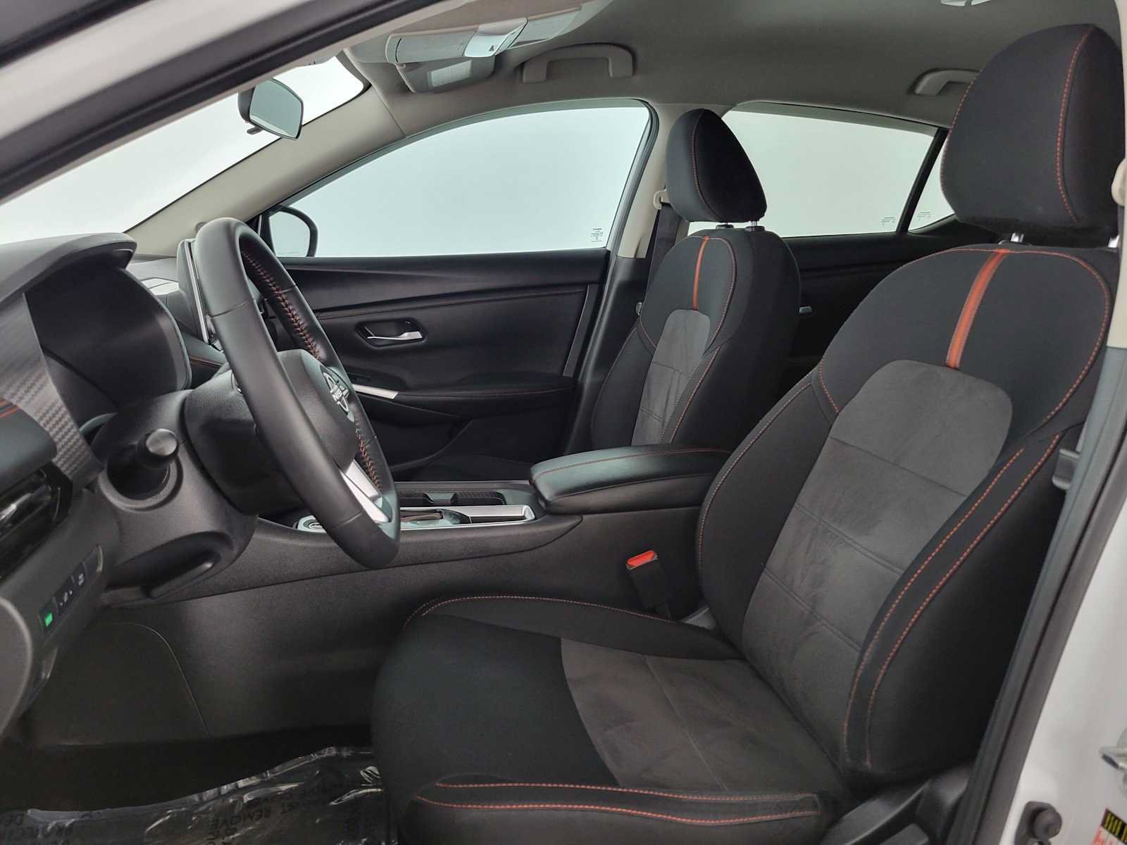 Used 2024 Nissan Sentra SR FWD image 29