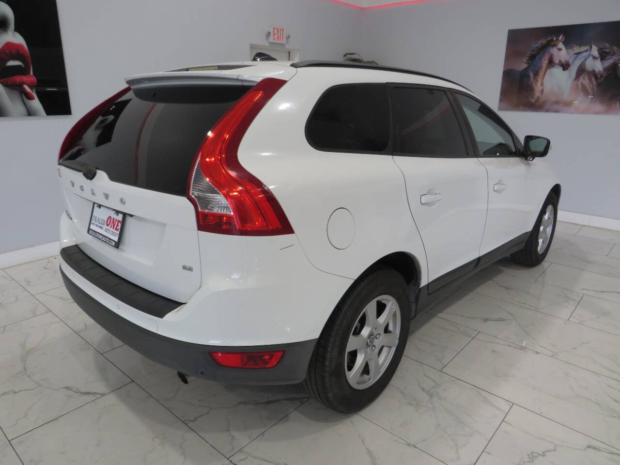 Used 2010 Volvo XC60 3.2 FWD image 4