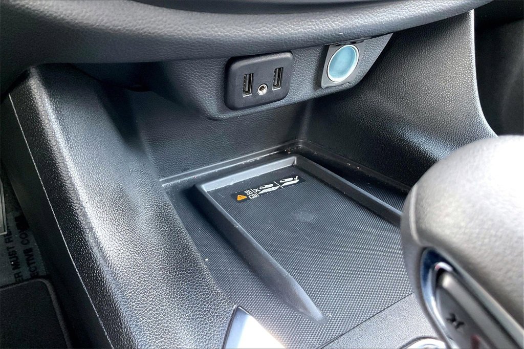 Used 2022 Chevrolet Traverse LT image 25