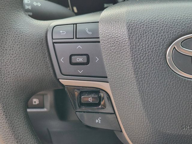 Used 2025 Toyota Camry LE FWD image 22