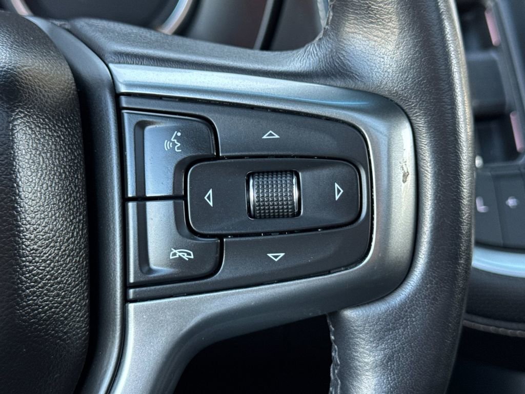 Used 2021 Chevrolet Suburban Premier image 31