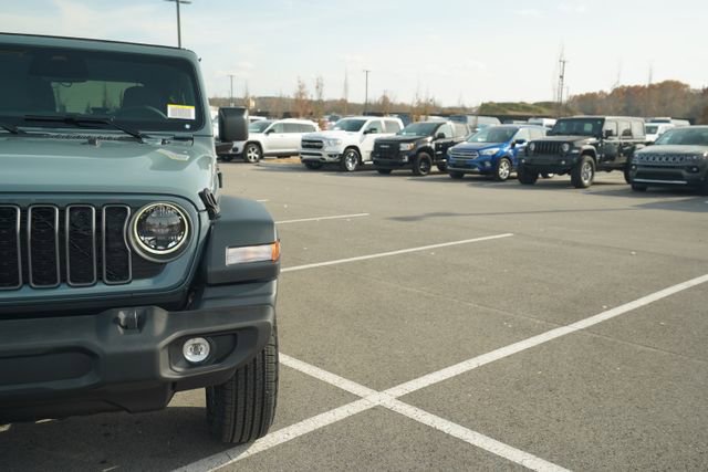 New 2026 Jeep Wrangler Unlimited Sport AWD/4WD image 39