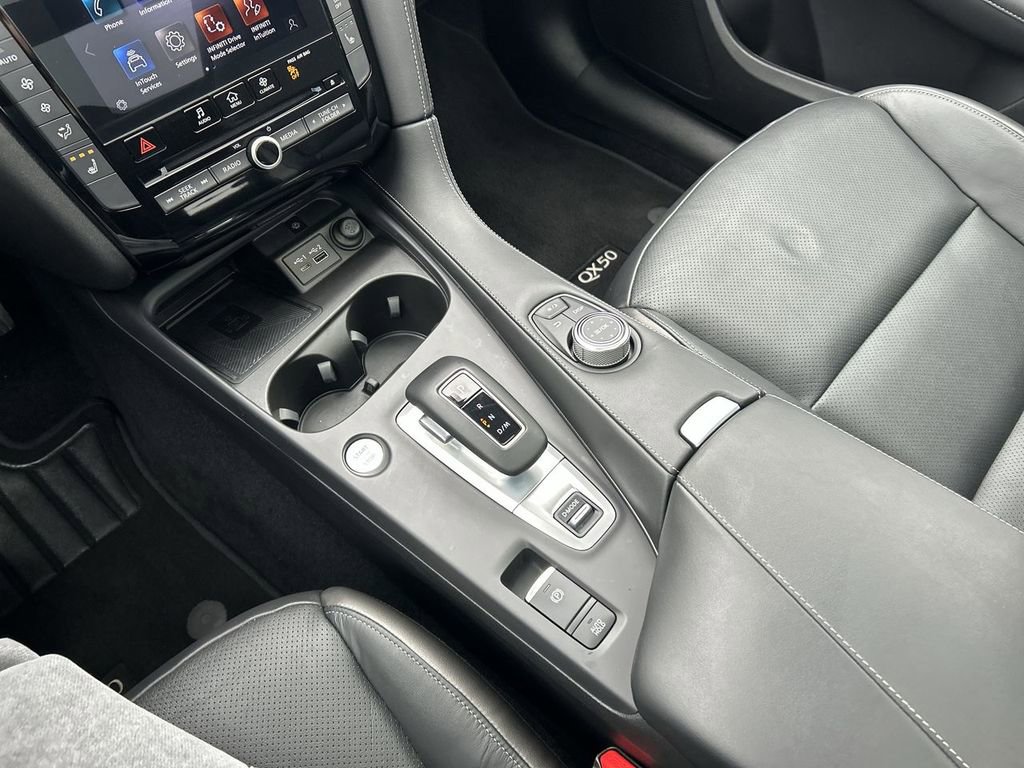 Certified 2025 INFINITI QX50 Luxe w/ Accent Package image 22