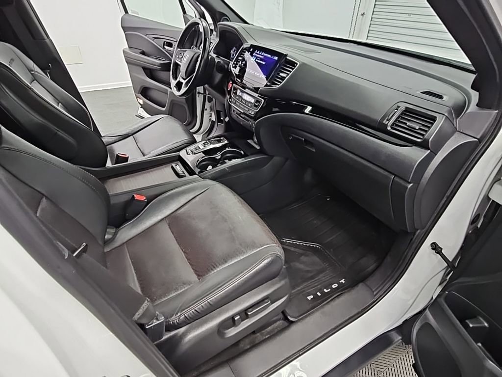Used 2021 Honda Pilot Black Edition image 42