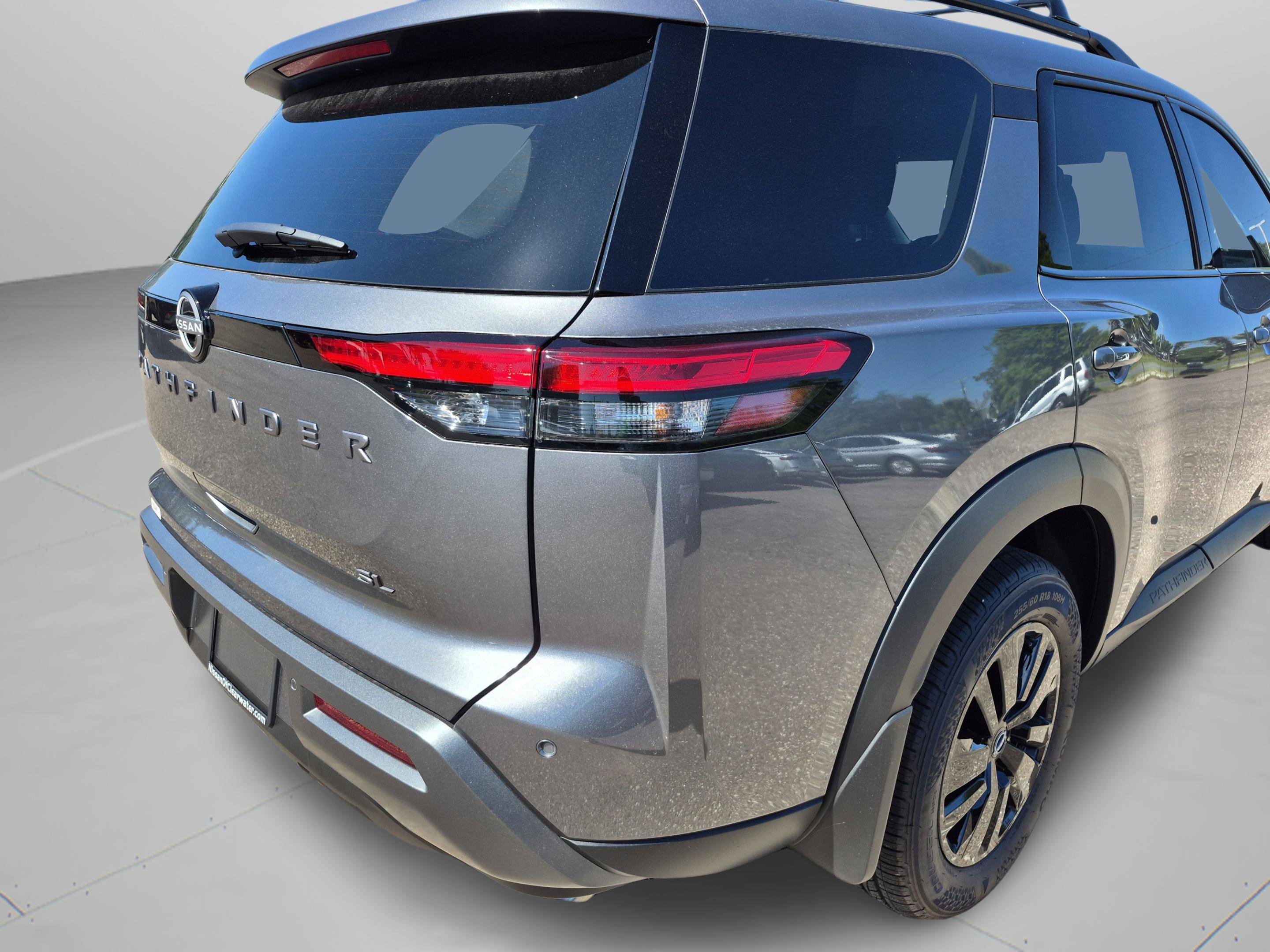 New 2026 Nissan Pathfinder SL FWD image 35
