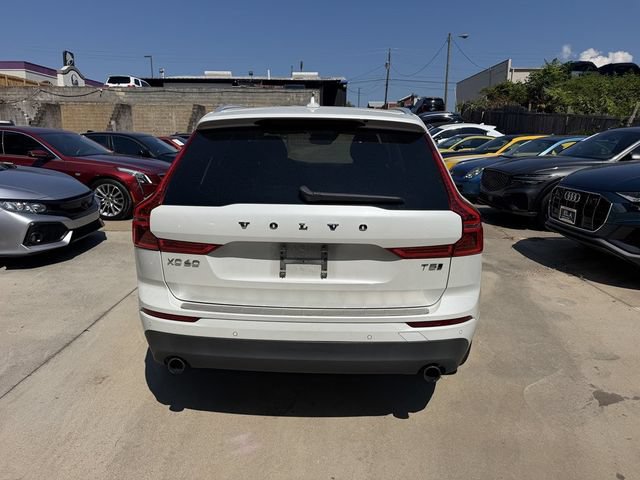 Used 2018 Volvo XC60 T5 Momentum w/ Convenience Package AWD/4WD image 5
