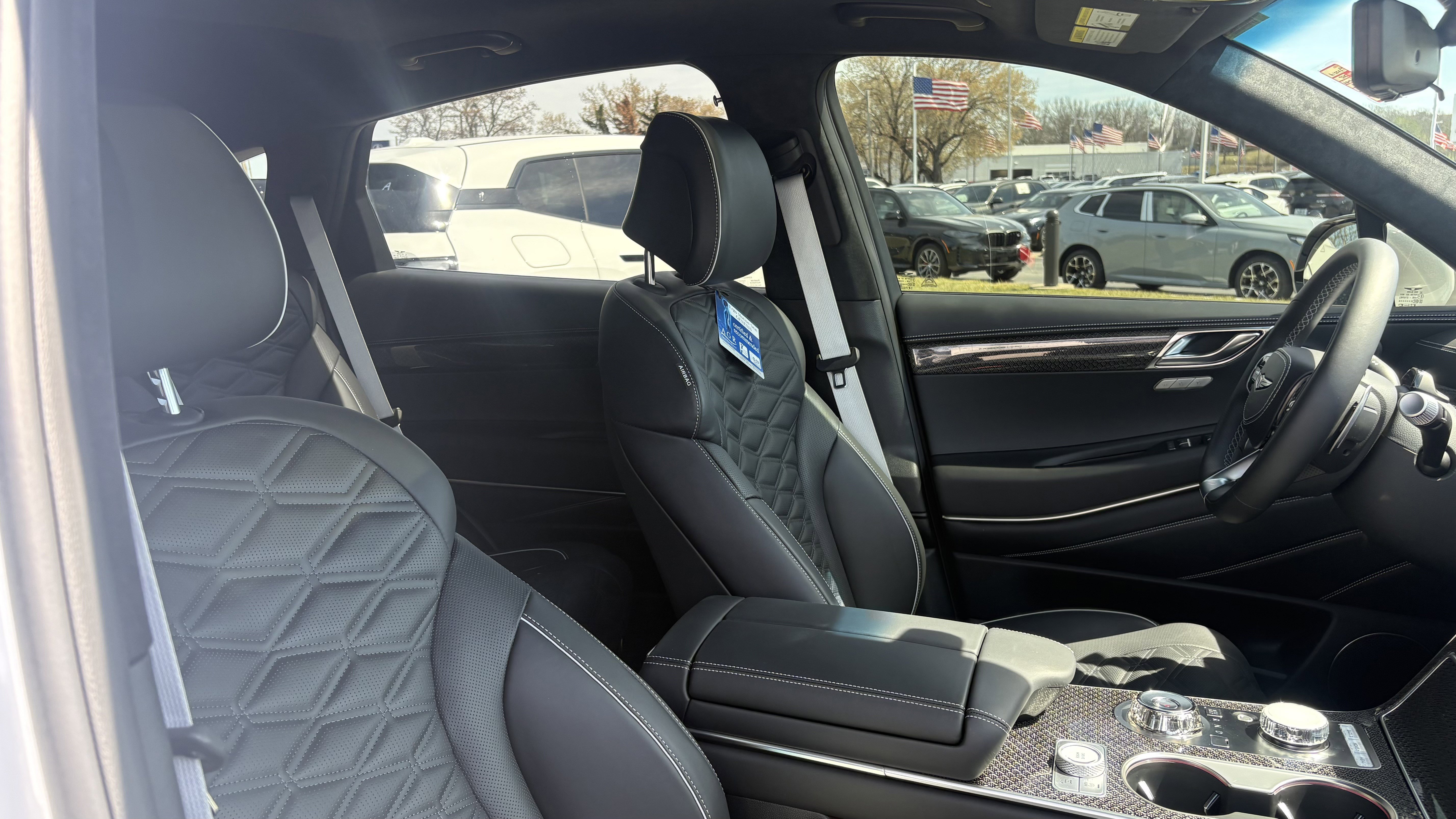 Used 2025 Genesis GV80 3.5T e-SC AWD/4WD image 33