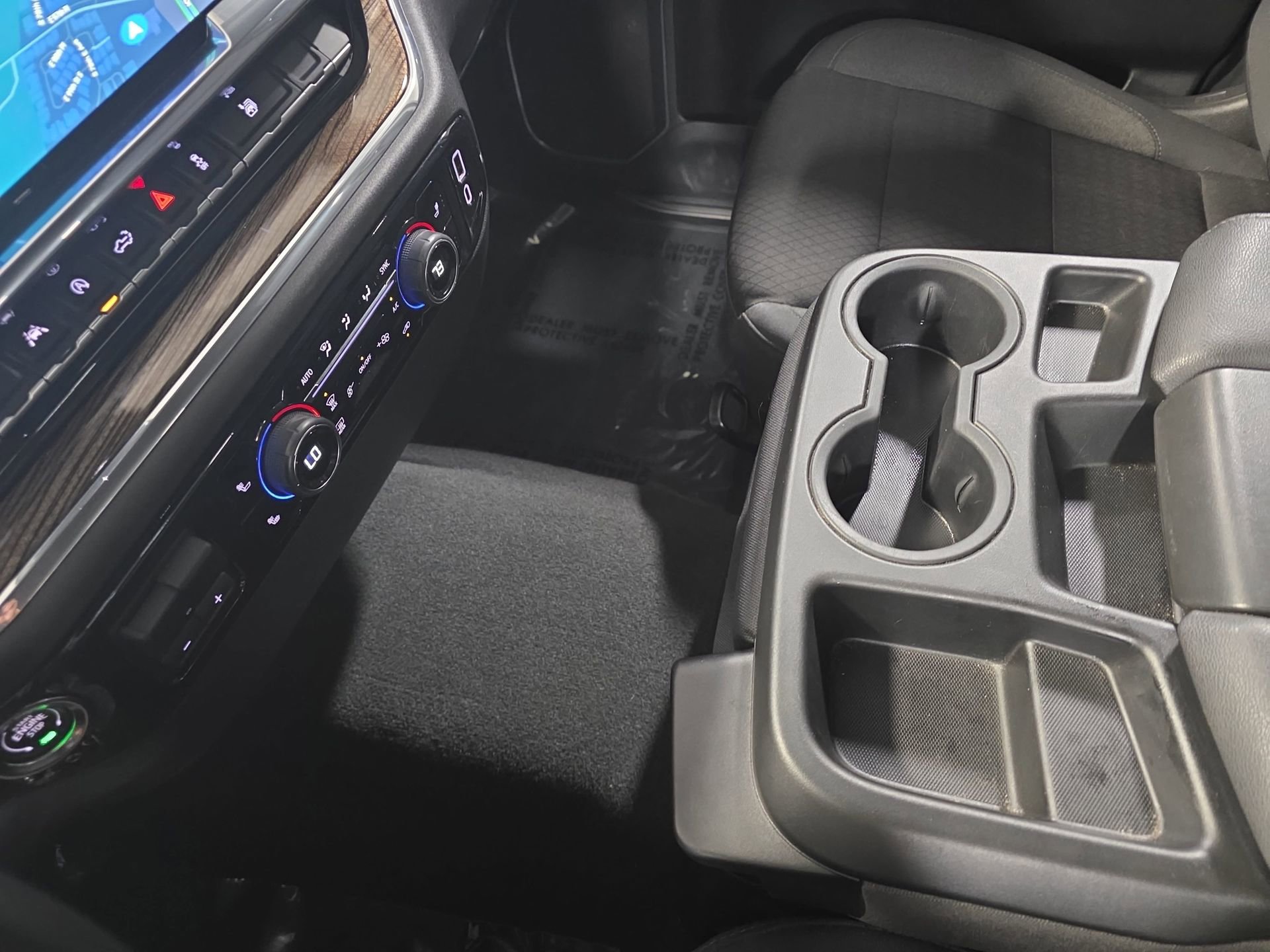 Used 2025 Chevrolet Silverado 1500 LT image 24