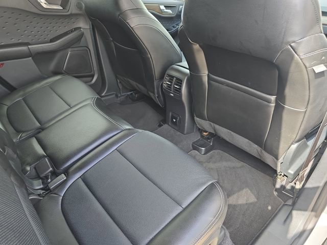 Used 2020 Ford Escape Titanium w/ Titanium Premium Package 2.0 image 11