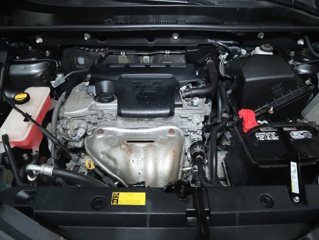 Used 2014 Toyota RAV4 Limited w/ Technology Package AWD/4WD image 35