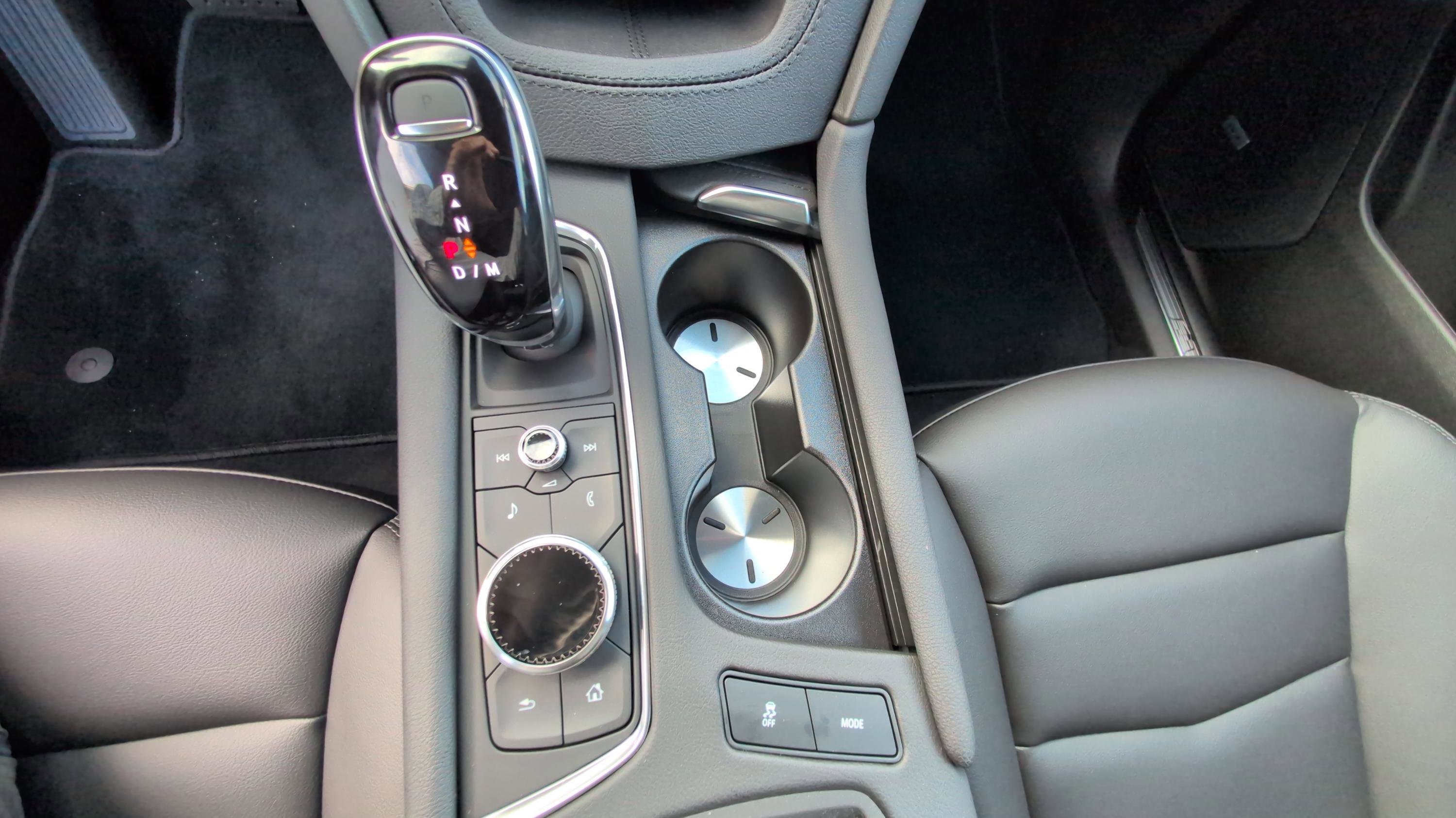 New 2025 Cadillac XT5 Luxury image 24