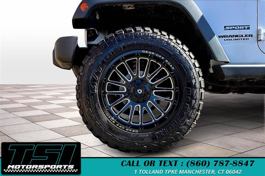 Used 2015 Jeep Wrangler Unlimited Sport w/ Quick Order Package 24S AWD/4WD image 9