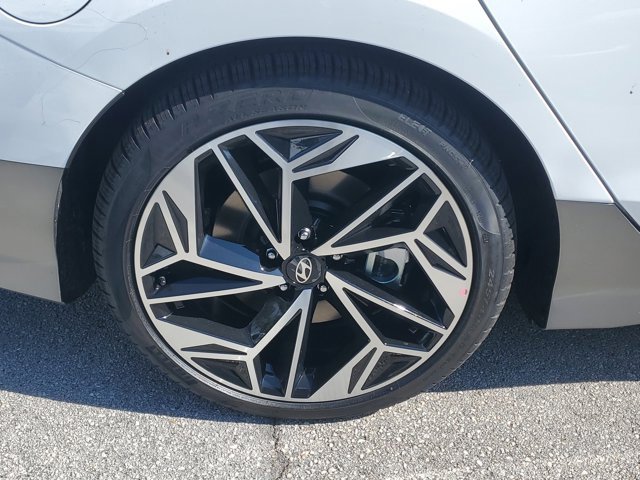 New 2025 Hyundai Ioniq 6 SEL image 5