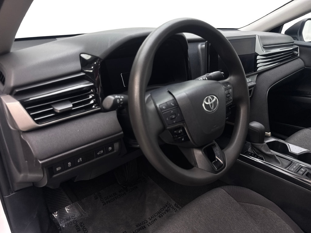 Used 2025 Toyota Camry LE FWD image 53