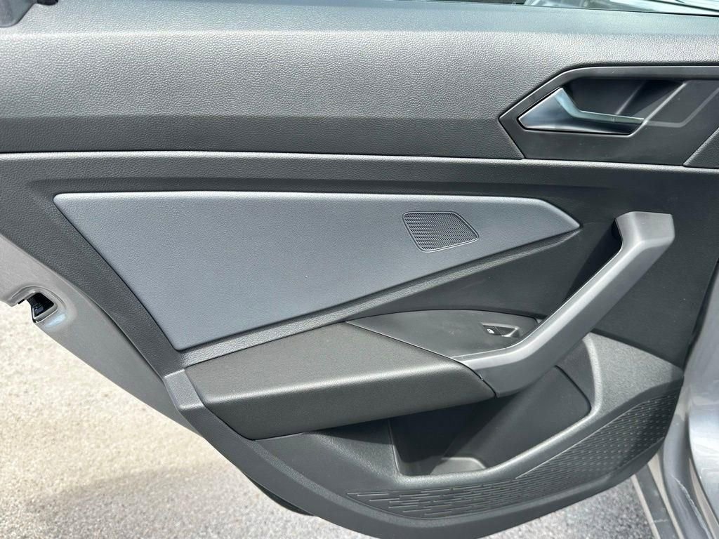 New 2026 Volkswagen Jetta SE FWD image 20