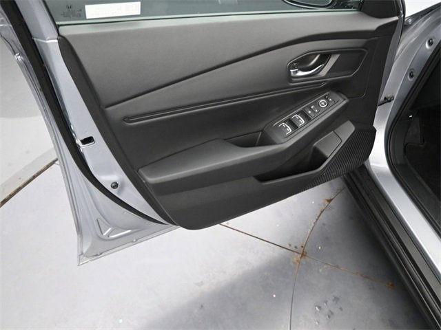Used 2023 Honda Accord EX image 25