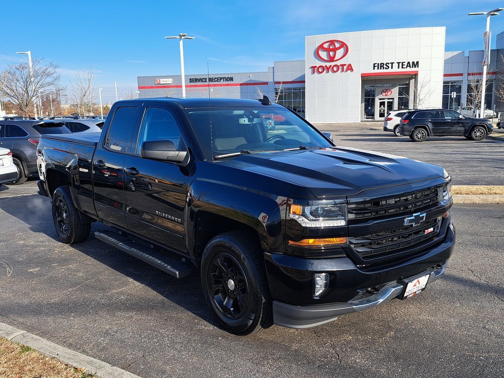 Used 2018 Chevrolet Silverado 1500 LT w/ All Star Edition image 5
