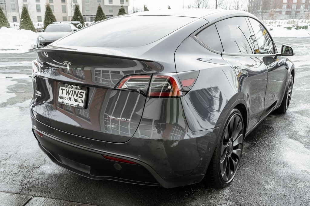 Used 2022 Tesla Model Y Performance image 33