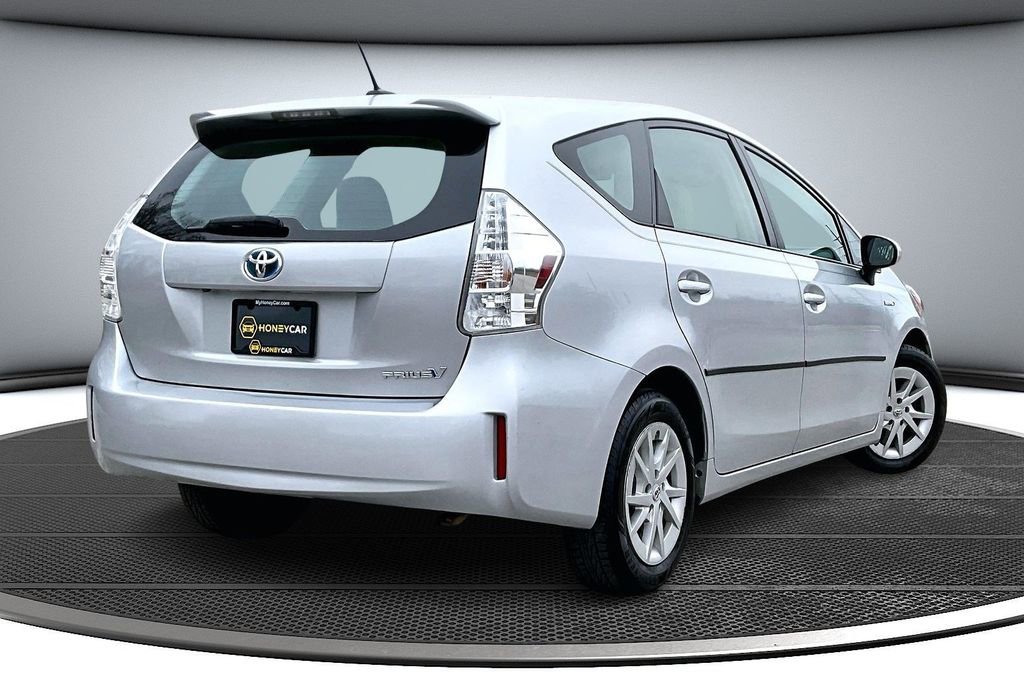 Used 2012 Toyota Prius V Three image 6