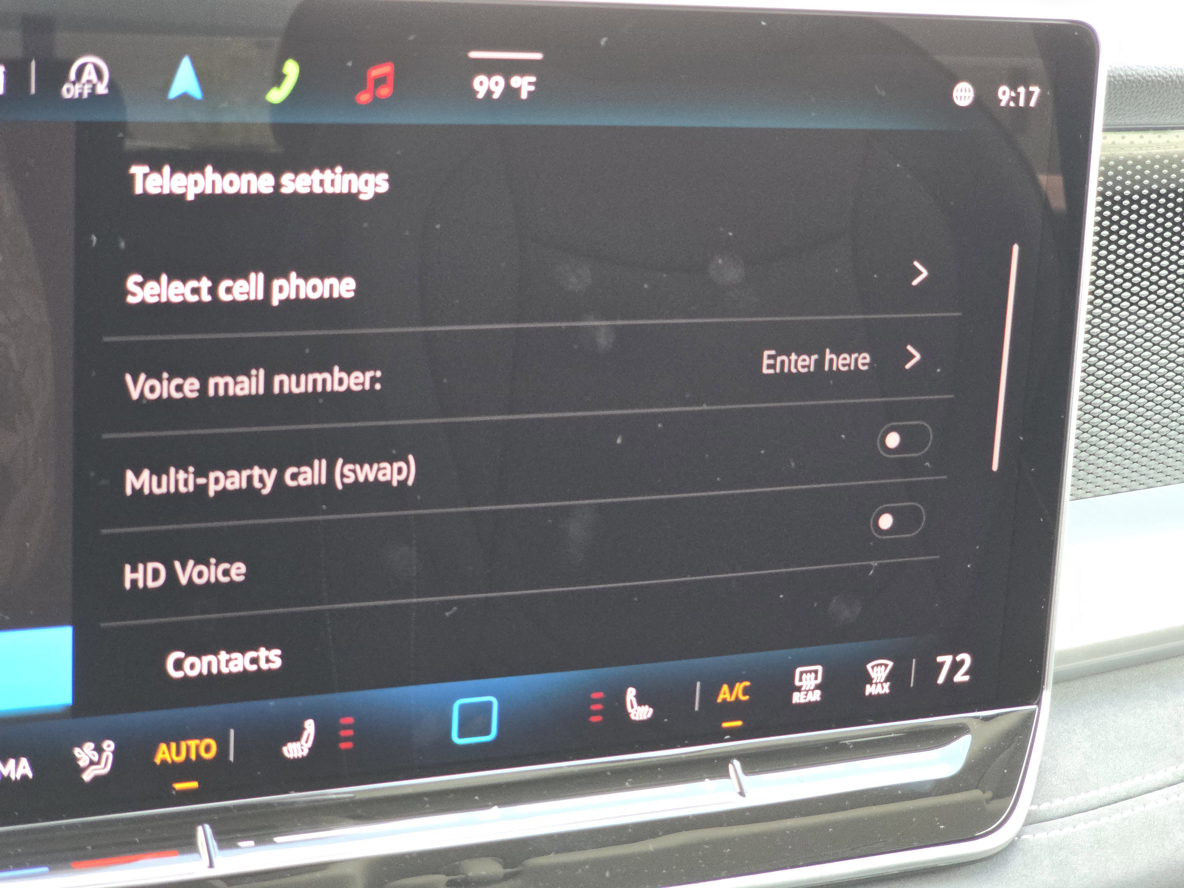 New 2025 Volkswagen Tiguan SE image 23