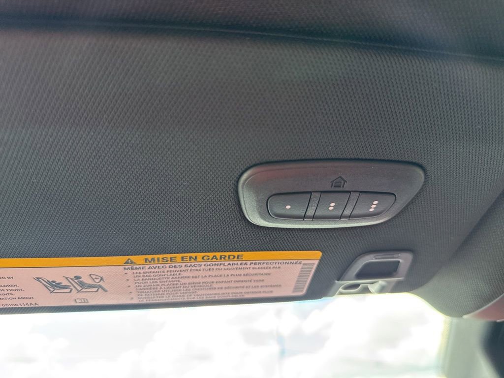 New 2025 Jeep Grand Cherokee L Limited w/ Black Appearance Package image 34