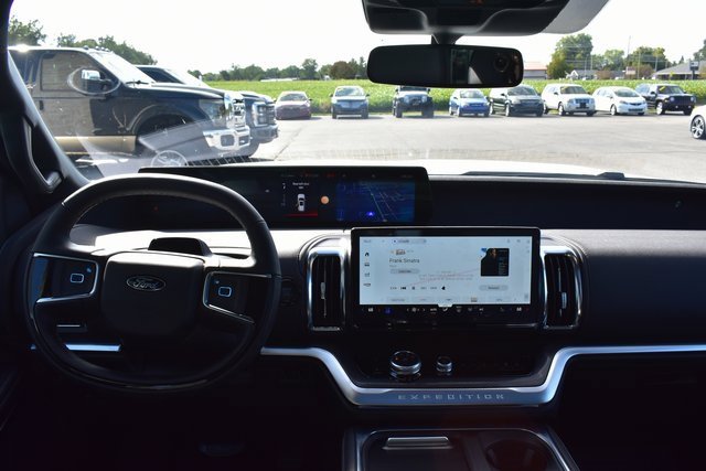New 2025 Ford Expedition Max Platinum image 45