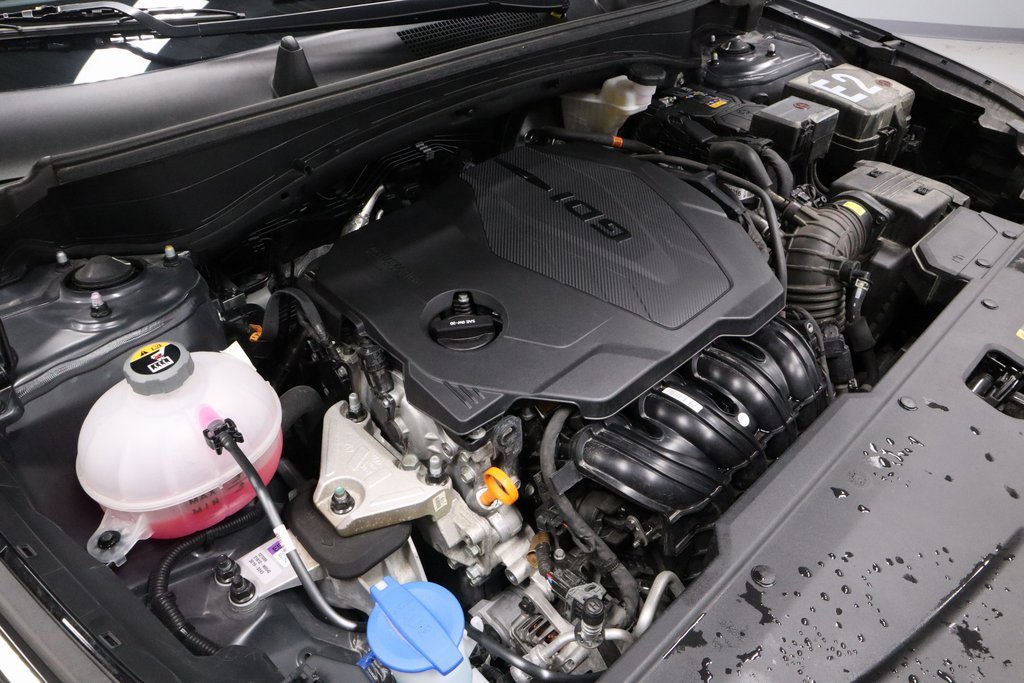 Used 2023 Kia Sportage LX image 15