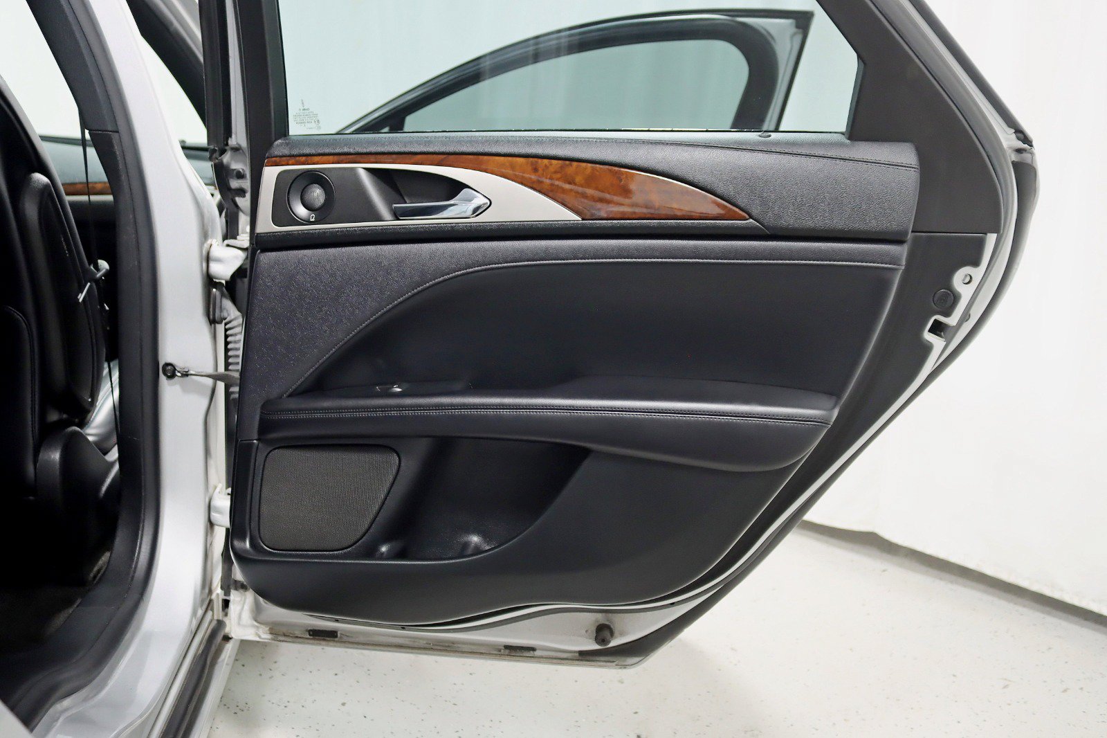 Used 2019 Lincoln MKZ Reserve AWD/4WD image 33