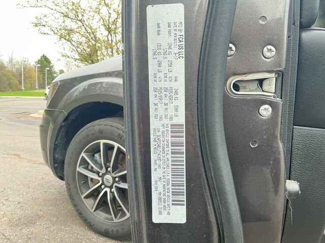 Used 2018 Dodge Journey SE w/ Popular Equipment Group FWD image 28