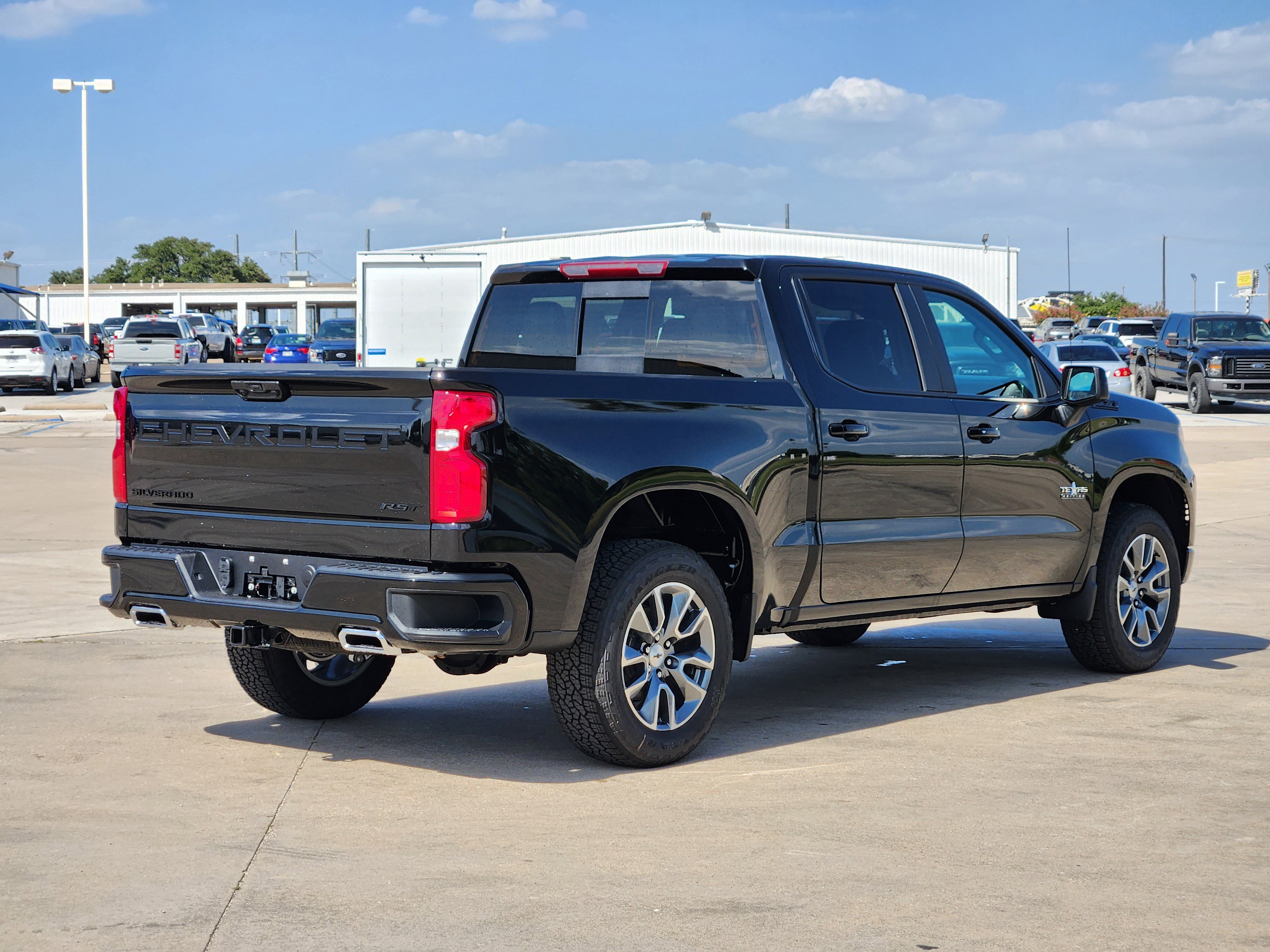 New 2026 Chevrolet Silverado 1500 RST w/ Texas Edition Plus image 4