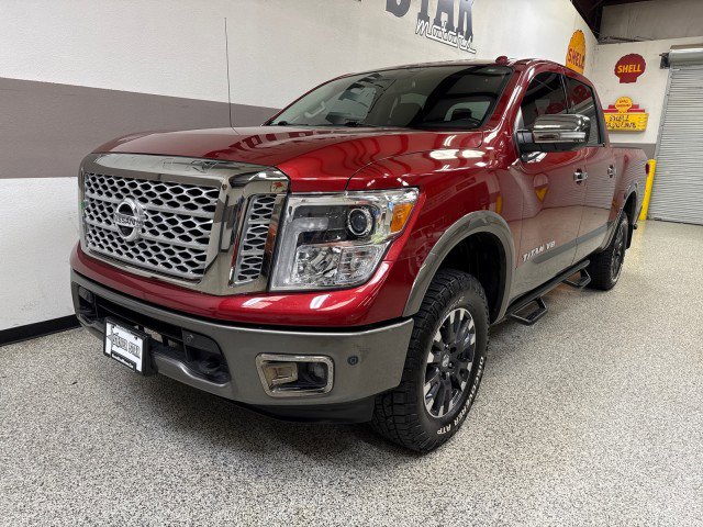 Used 2018 Nissan Titan Platinum Reserve w/ Platinum Utility Package image 3