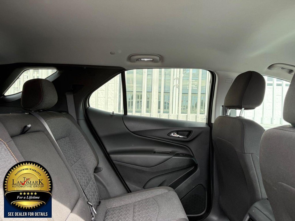 Used 2024 Chevrolet Equinox LT FWD image 15