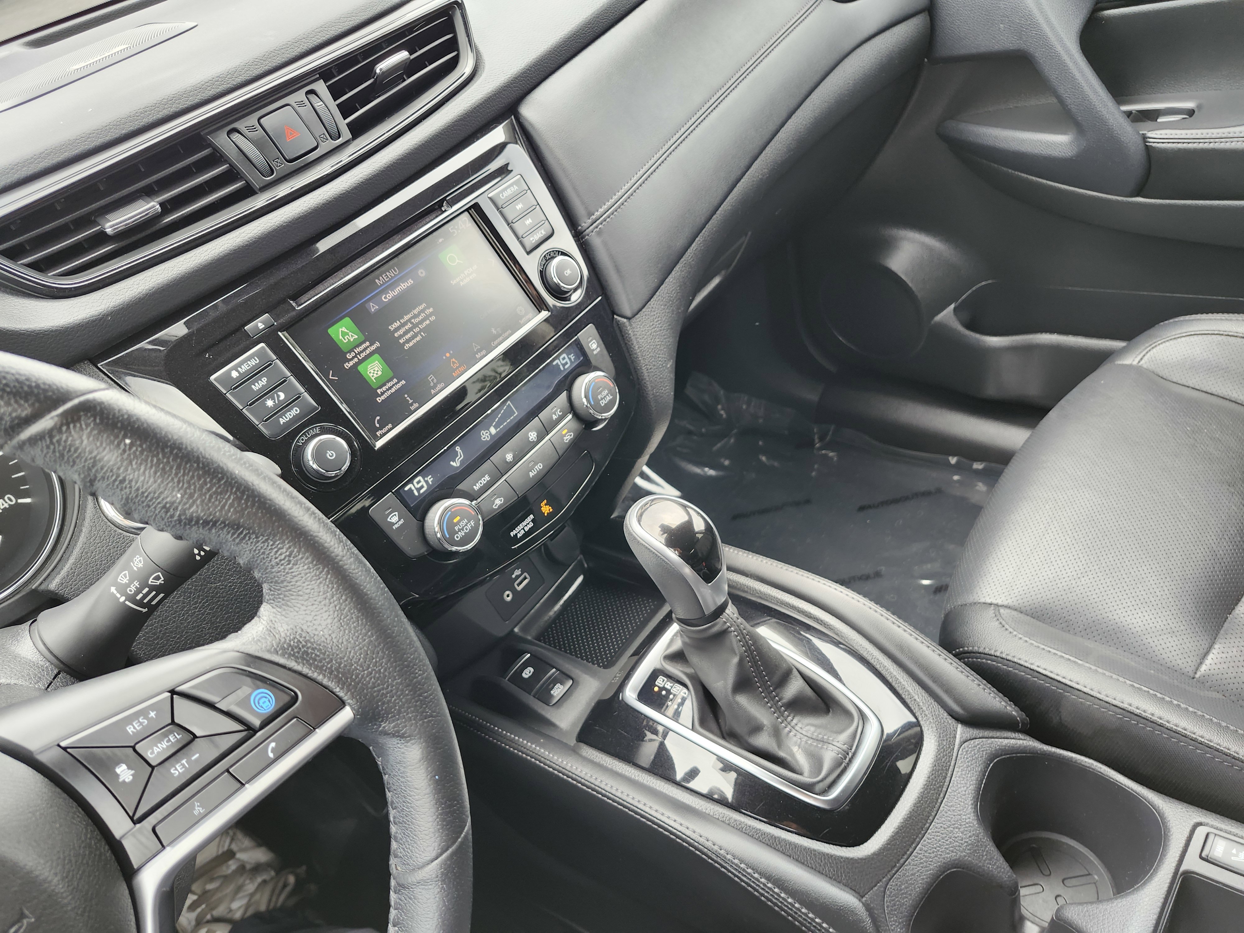 Used 2019 Nissan Rogue SL AWD/4WD image 32