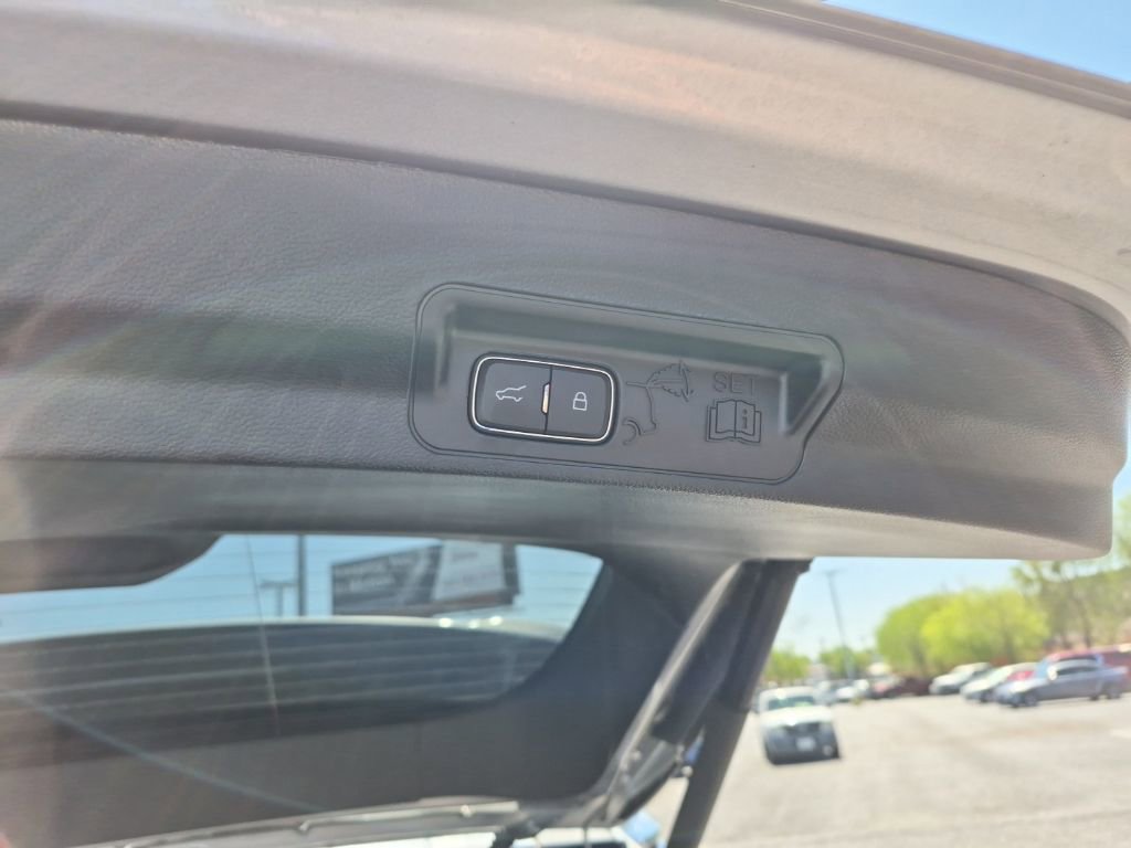 Used 2023 Ford Explorer ST w/ Equipment Group 401A AWD/4WD image 18